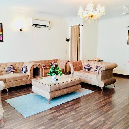 Fortune Home Service Apartment 2Bhk,E28 Saket 2A New Delhi Buitenkant foto
