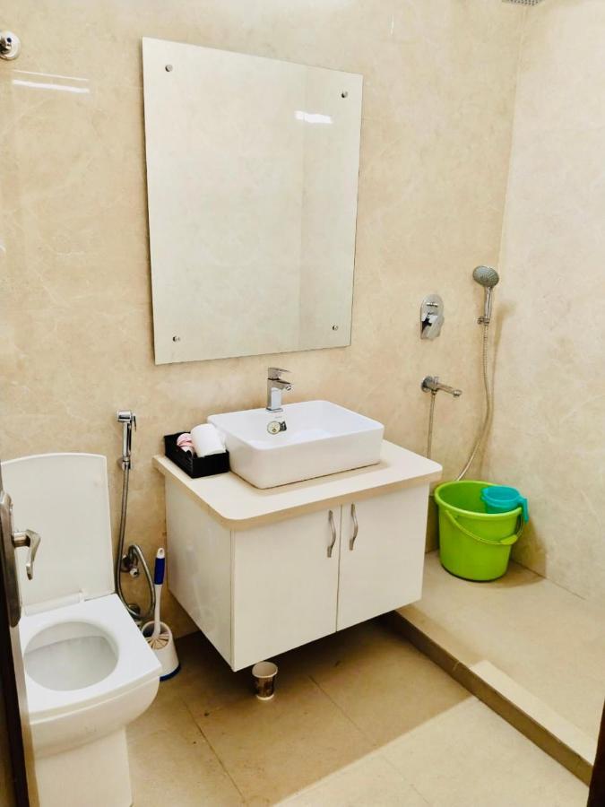 Fortune Home Service Apartment 2Bhk,E28 Saket 2A New Delhi Buitenkant foto